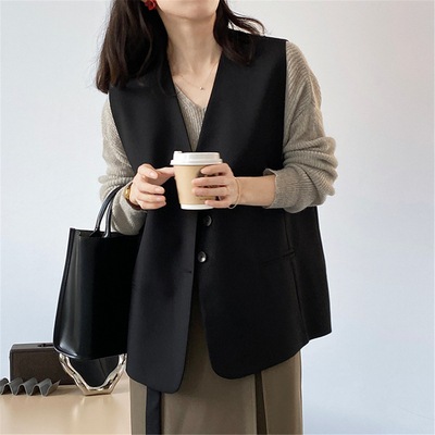 トップス ベスト ロング ロング丈 袖なし ノースリーブ Vネック アシンメトリー 前開き 薄手 きれいめ シンプル 大人 上品 おしゃれ お洒落 かっこいい レトロ 大人女子 こなれ感 ラフ 6,698円