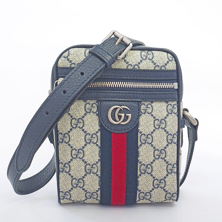 【新品同様】グッチ オフィディア シルバー金具 GGスプリーム 男女兼用 【ショルダーバッグ】