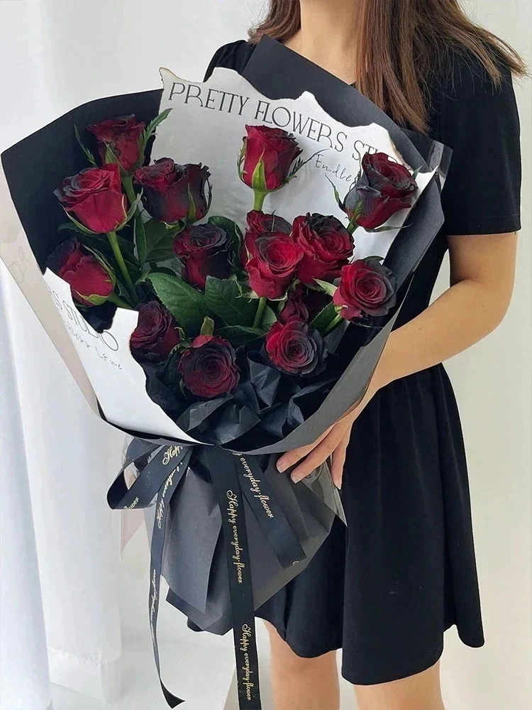 【新品は20%値下げ】風のバラの花束彼女と親友へののバレンタインデーの贈り物誕生日プレゼント模擬花２点３００円OFF