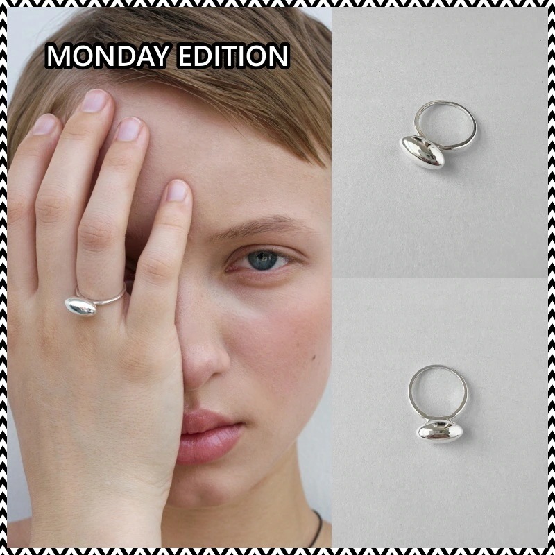 MONDAY EDITION Oval Seed Ring