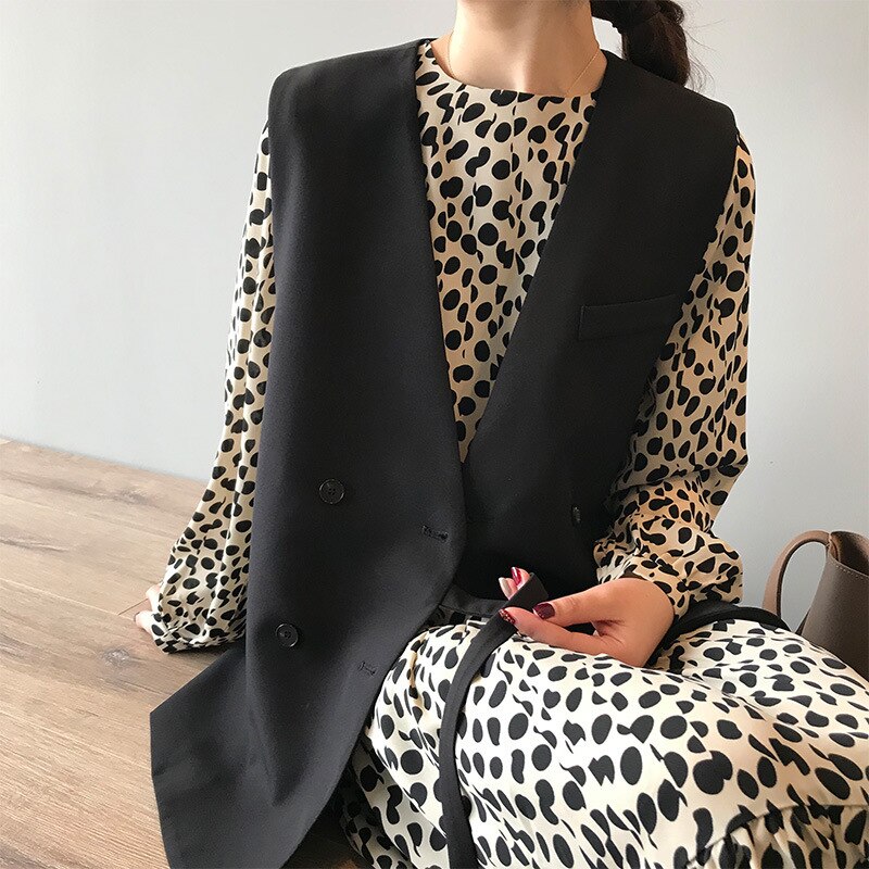 2color レディース アウター 羽織り ジャケット ベスト ノースリーブ 袖なし Vネック 6,170円