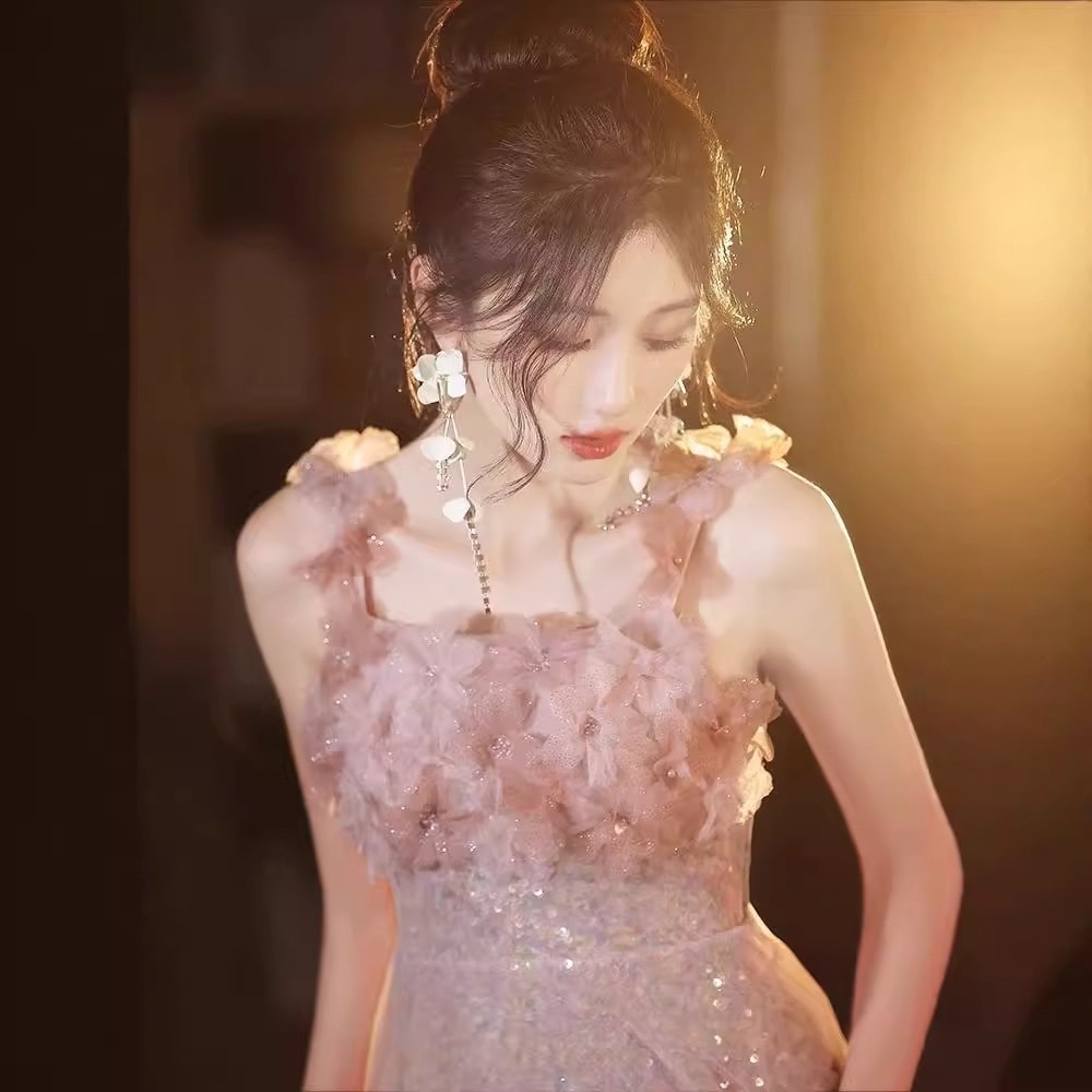 イブニングドレスピンクスパンコールサスペンダー乾杯ドレスブライダルパーティーグリッター婚約ドレス