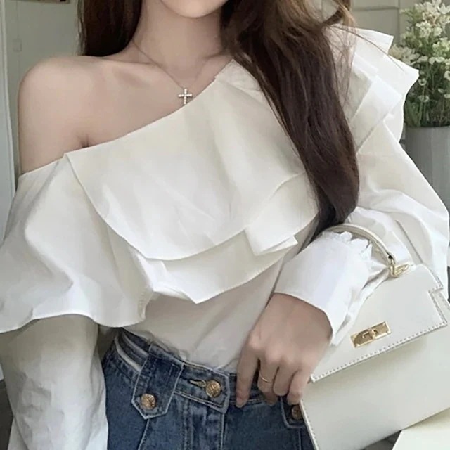 甘め 長袖 ゆったり おしゃれ かわいい シャツ 25トップス 韓国ファッション フリル 白 ガーリー ホワイト ブラウス お出かけ ワンショルダー レディース
