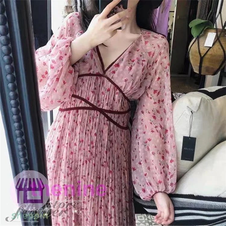 早めに購入して早めに楽しむ ワンピース レディース 秋 マキシ丈ワンピース プリーツワンピ シフォンワンピース 赤 Vネック 長袖 ワンピース きれいめ