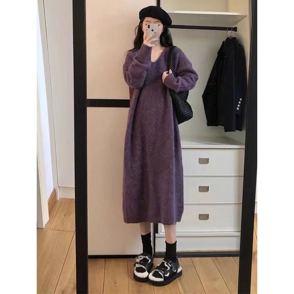 との女性のための紫色の ネック ニット ドレスボトムス セーター ロング スカート付きのハイエンドで優しいスタイル