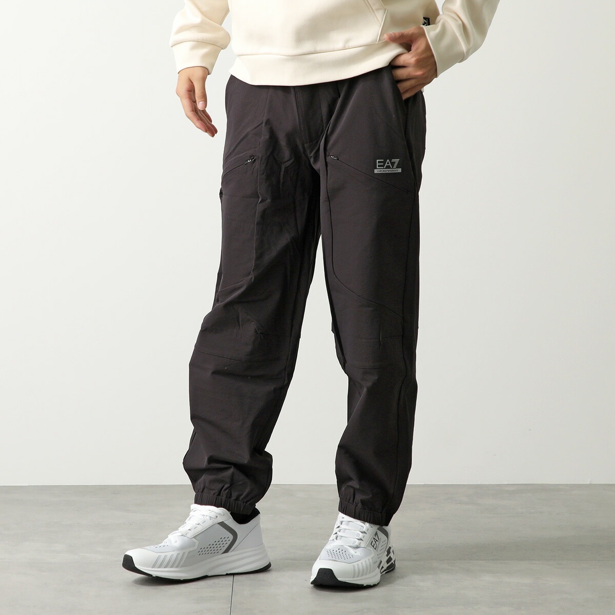EA7 EMPORIO ARMANI エアセッテ エンポリオアルマーニ トラックパンツ 6DPP66 PNBWZ メンズ ジョガーパンツ ストレッチ ロゴ 1771/BLACK-BEAN