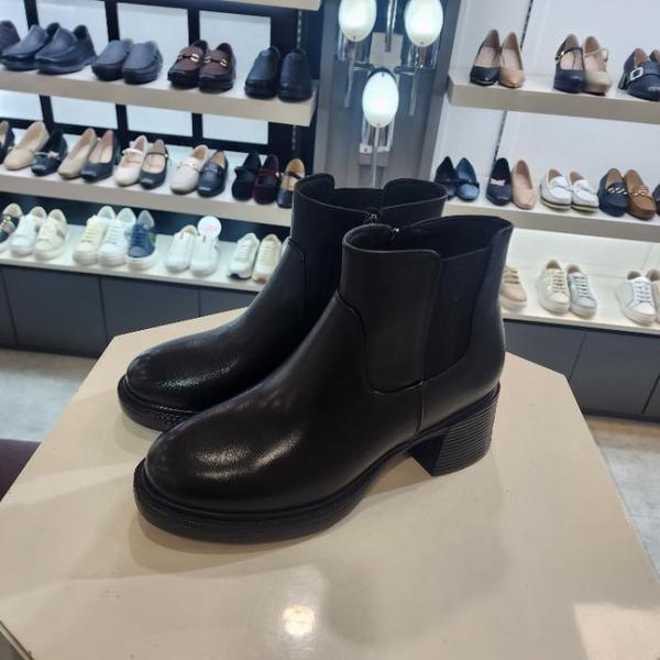 HC10 女性牛革6cmチェルシーブーツ黒 LCWA72U61319 (44275344)