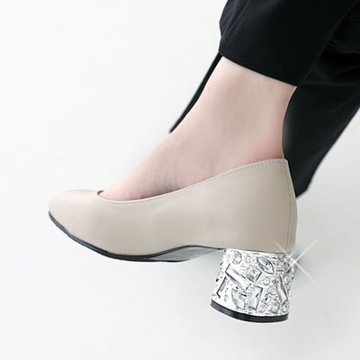 500円クーポン使用可能キラキラジュエリーなヒールがポイントのおしゃれパンプス結婚式パーティーポイントシューズN4-2J