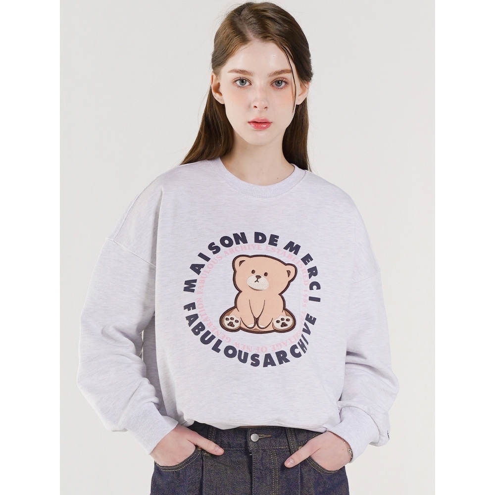 ファビュラスアーカイブレディースクロップリトルベアフレンズ 3D スウェットシャツアッシュグレー (FCD1TS202W)