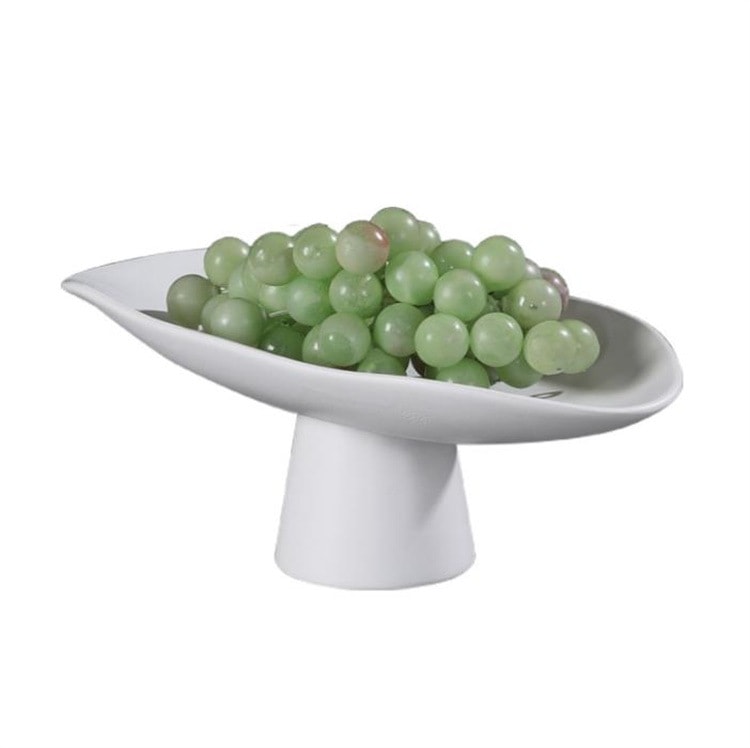 INSスタイル セラミック皿 現代 シンプル 高脚皿 ソフト 果物皿 パーティー 美観 モデルルームアクセサリー 家庭 玄関 工芸