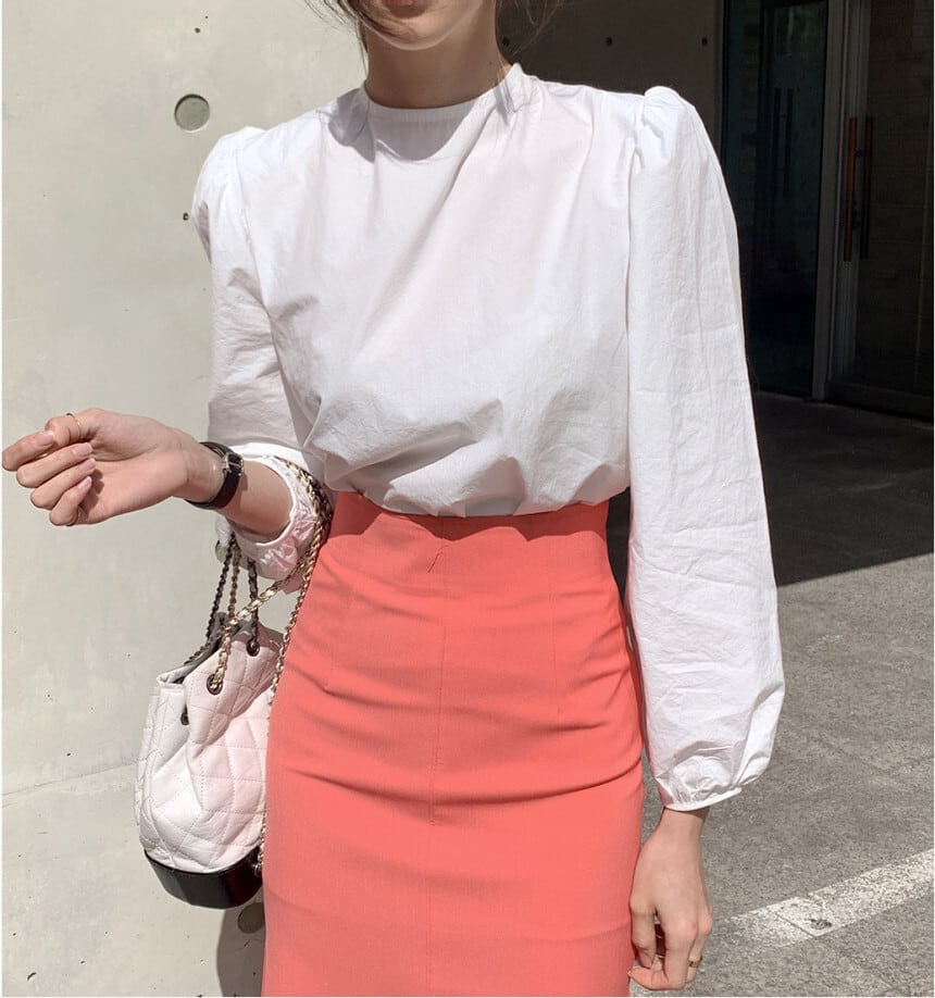 トップス ブラウス 袖あり 長袖 ボリューム袖 フレア バックリボン かわいい 大人可愛い きれいめ カジュアル おしゃれ 無地 春 秋 謝恩会 10代 20代 30代 40代 オフィス OL 通勤