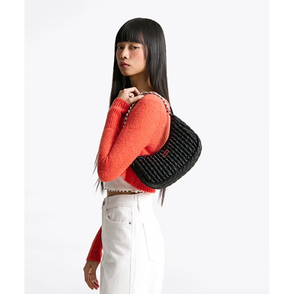 TOMMY JEANS アイコニック キルティング ショルダーバッグ (T32F1ABG14TWT1BDS)