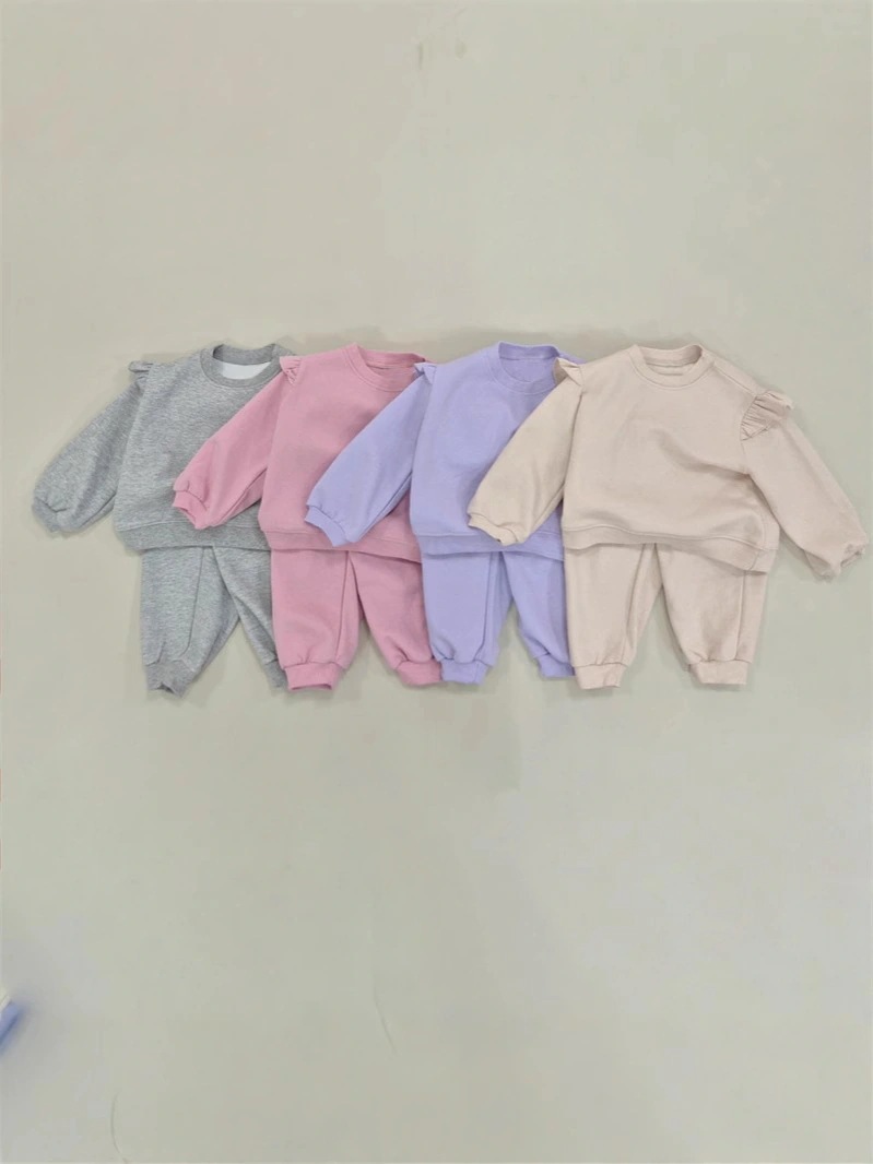 セットアップ 女の子 子供服 女の子長袖衛衣春新型2025新型子供丸首レーススーツ女性赤ちゃん飛袖子供服