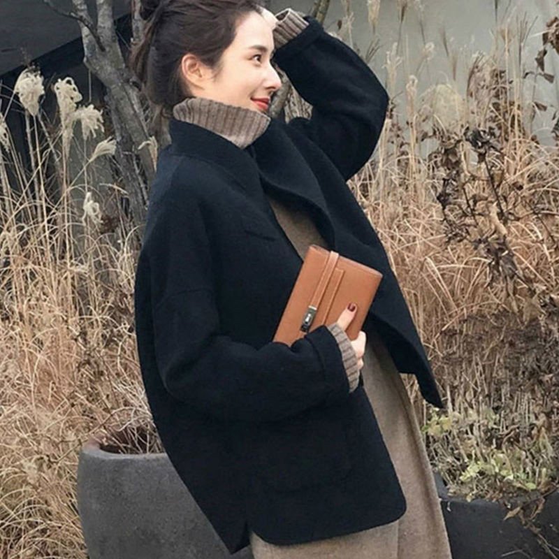 チェスターコートレディースコート大人秋冬ショート丈無地ブラックアウター上品体型カバー暖かい厚おしゃれコーデカジュアル