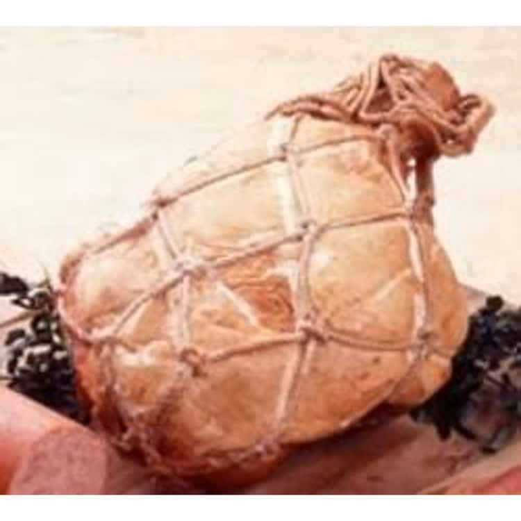 長崎浪漫工房 骨付き ハム A (1.2kg) 離島は配送不可 1050010 お歳暮 お中元 お土産 ご進物 ギフト 贈り物に最適