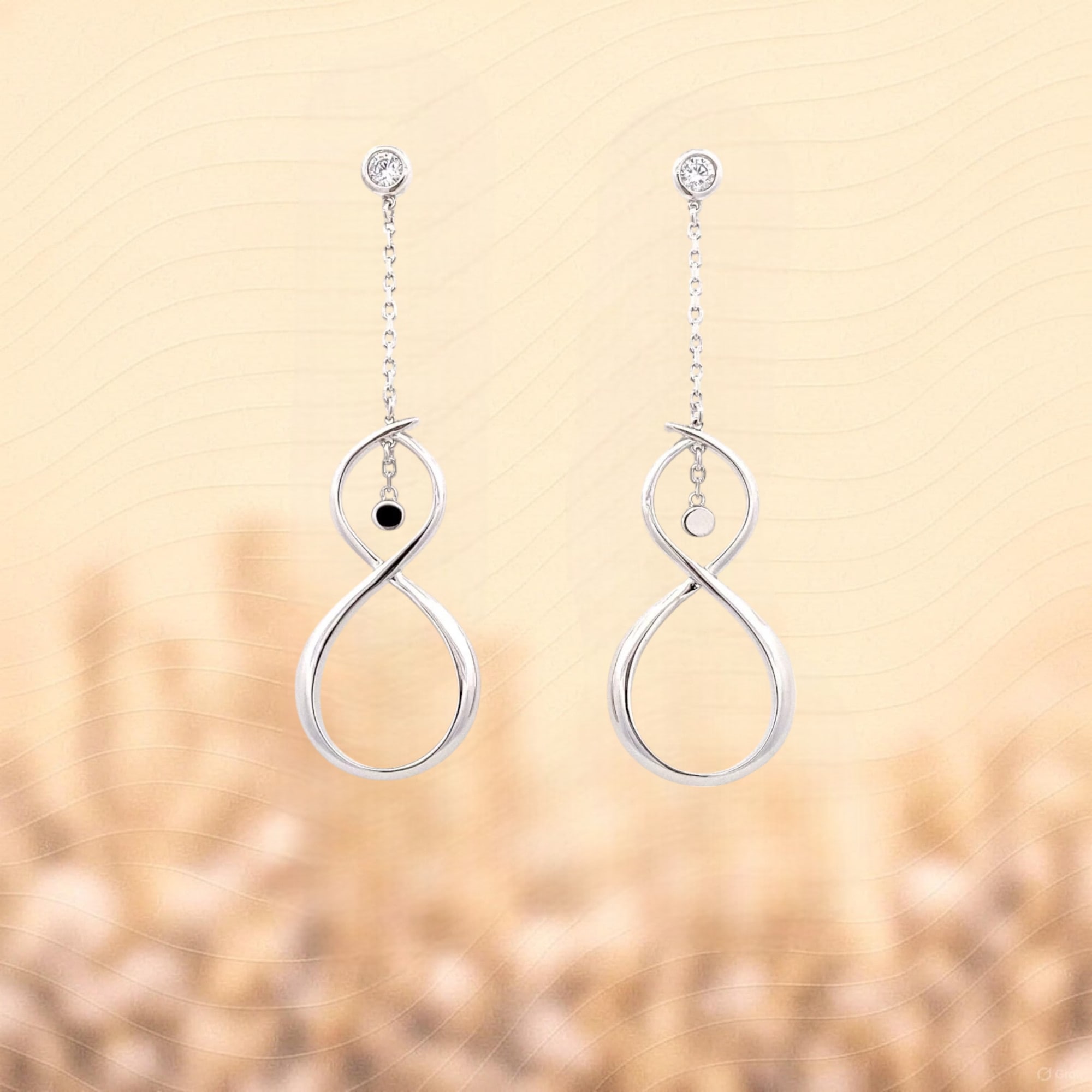 風水で勝つ インフィニティリング風水ぶら下がりイヤリング 幸福の守護者 勇気 永遠に咲く銀