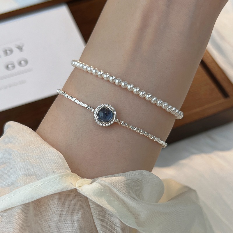 の天然アクアマリンブロークンシルバーブレスレットは色褪せない夏の女性のハイエンドの絶妙なハンドジュエリー