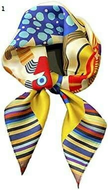 【20%OFFクーポン～】100％マルベリースカーフの幸せな色の漫画ヒョウ猫100％ツイルマルベリースクエアスカーフカーリングスカーフ女性