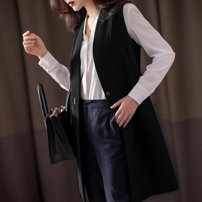 レディース ジャケット ベスト スーツ アウター 羽織 前開き ミドル丈 袖なし ノースリーブ Vネック 襟なし スマート ポケット ハイウエスト かわいい 大人可愛い きれいめ シンプル カジュアル