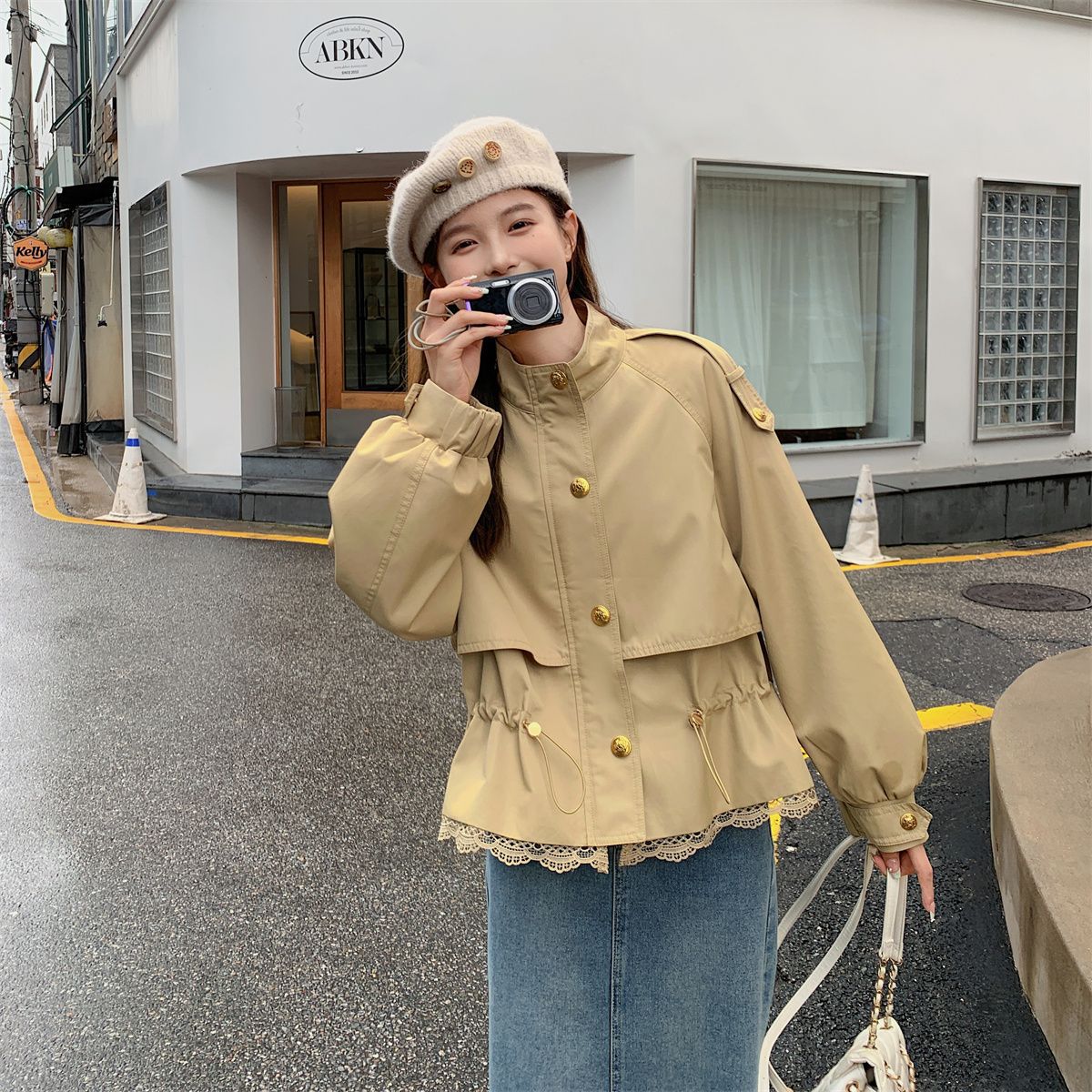 カーキレーススプライシングプチショートコート女性小柄 2025 春の新作作業着ウエストスタンドカラーウインドブレーカー