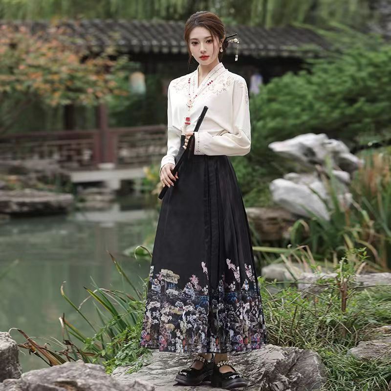 風馬風改良された2024春新作しいスタイル風結婚式風婚約乾杯漢服ワンピースドロップシッピング 7,915円