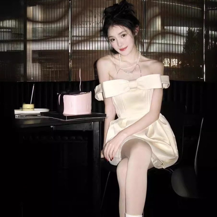 【2枚購入で 3oo円OFF】ワンショルダードレス2025気質短いホワイトカラー登録ドレスバースデードレス