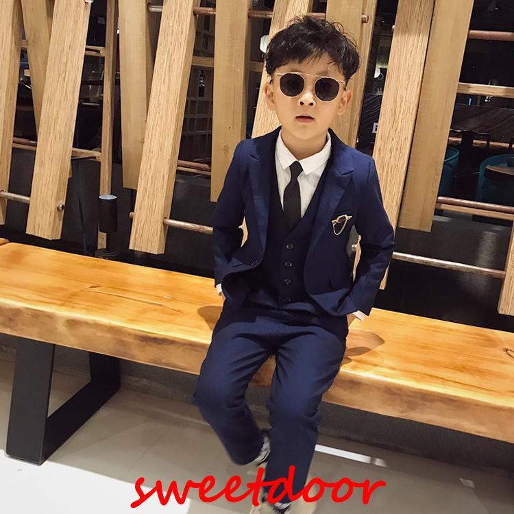 贩売促进 スーツ 子供服 男の子 キッズ ジュニア タキシード フォーマル カッコ良い 卒業スーツ ピアノ 発表会 結婚式　入学式　卒業式　七五三　セットアップ100-160