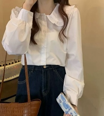 トップス シャツ ブラウス 白トップス ミディアム丈 袖あり 長袖 襟付き ドールカラー ストレート スマート フリル 前開き 薄手 かわいい 大人可愛い きれいめ シンプル 大人 上品 おしゃれ