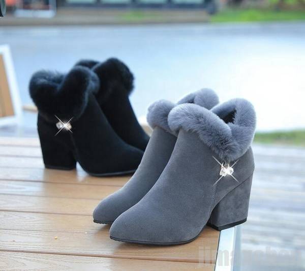 ブーツ　ショートブーツ　レディース　ブーツ　靴　シューズ　冬　ハイヒール　優雅　防寒　裏起毛　2色　大きいサイズ 7,398円