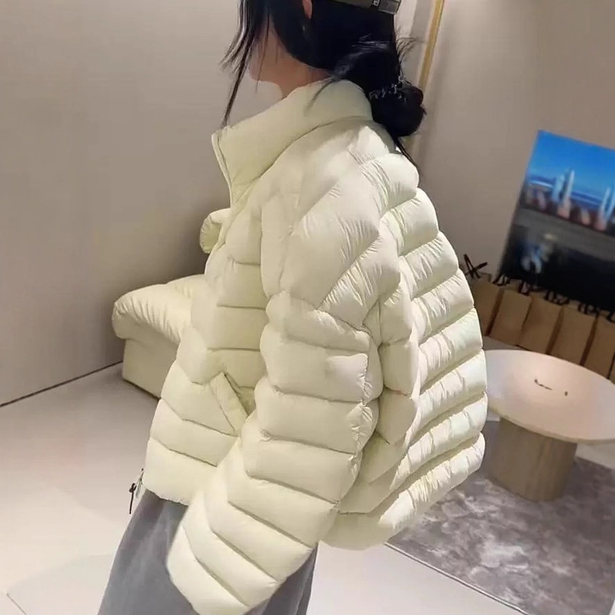 超かわいい柔らかい豚リブスタイルの新しい国家標準の白いダックダウンのパファージャケットゆったりとした韓国スタイルオンラインのインフルエンサーの間で人気です