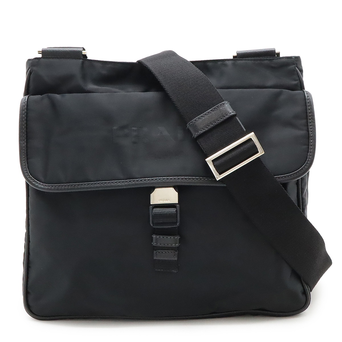 ショルダーバッグ メッセンジャーバッグ ナイロン レザー NERO 黒 ブラック シルバー金具 VA026 43,420円