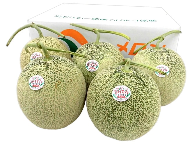 メロン 北海道 赤肉メロン=らいでんレッドティアラメロン= 秀品 4-5玉 約8kg 産地箱 予約 7月下旬以降