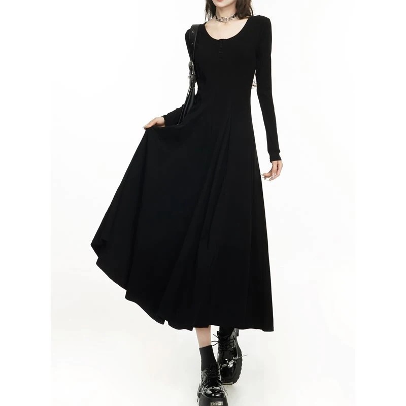 ブラックヘップバーン風レディース長袖ドレス2026小さいネックウエスト痩身ハイウエストカジュアルロングドレス