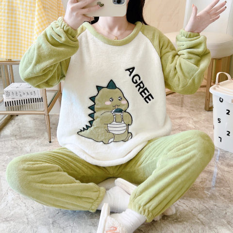 秋冬新作フランネルパジャマ女性用秋冬かわいいゆったり薄手ベルベット暖かいコーラルフリーススーツホーム服