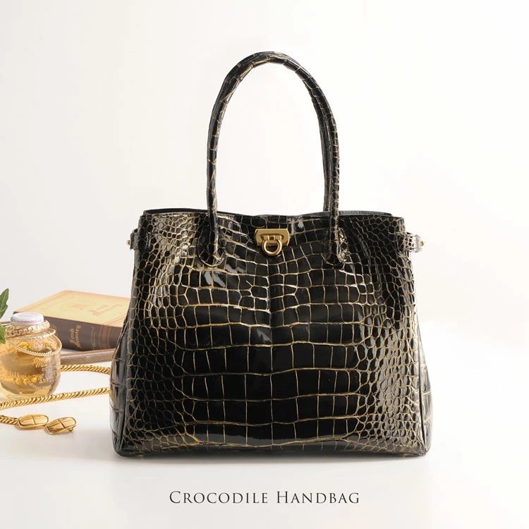 クロコダイルレザーハンドバッグ目地染め日本製 126,500円