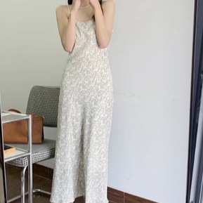 ワンピース プルオーバー フレアワンピース キャミソールワンピース マキシ丈 アンクル丈 袖なし ノースリーブ ラウンドネック 襟なし フレア Aライン バックシャン バックコンシャス 薄手 かわいい