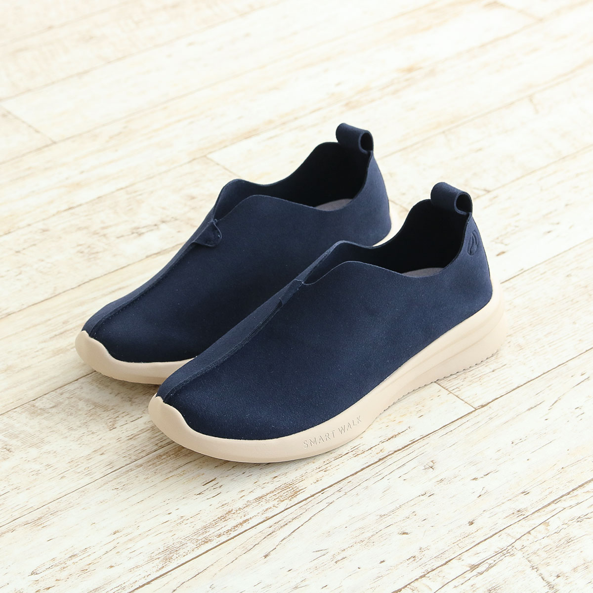 スリッポン レディース おしゃれ ツボ押し 凸凹インソール 衝撃吸収 婦人 靴 足裏マッサージ 疲れにくい 土踏まず アーチサポート 立ち仕事 運動 カジュアルシューズ 撥水 黒 グレー ネイビー ス