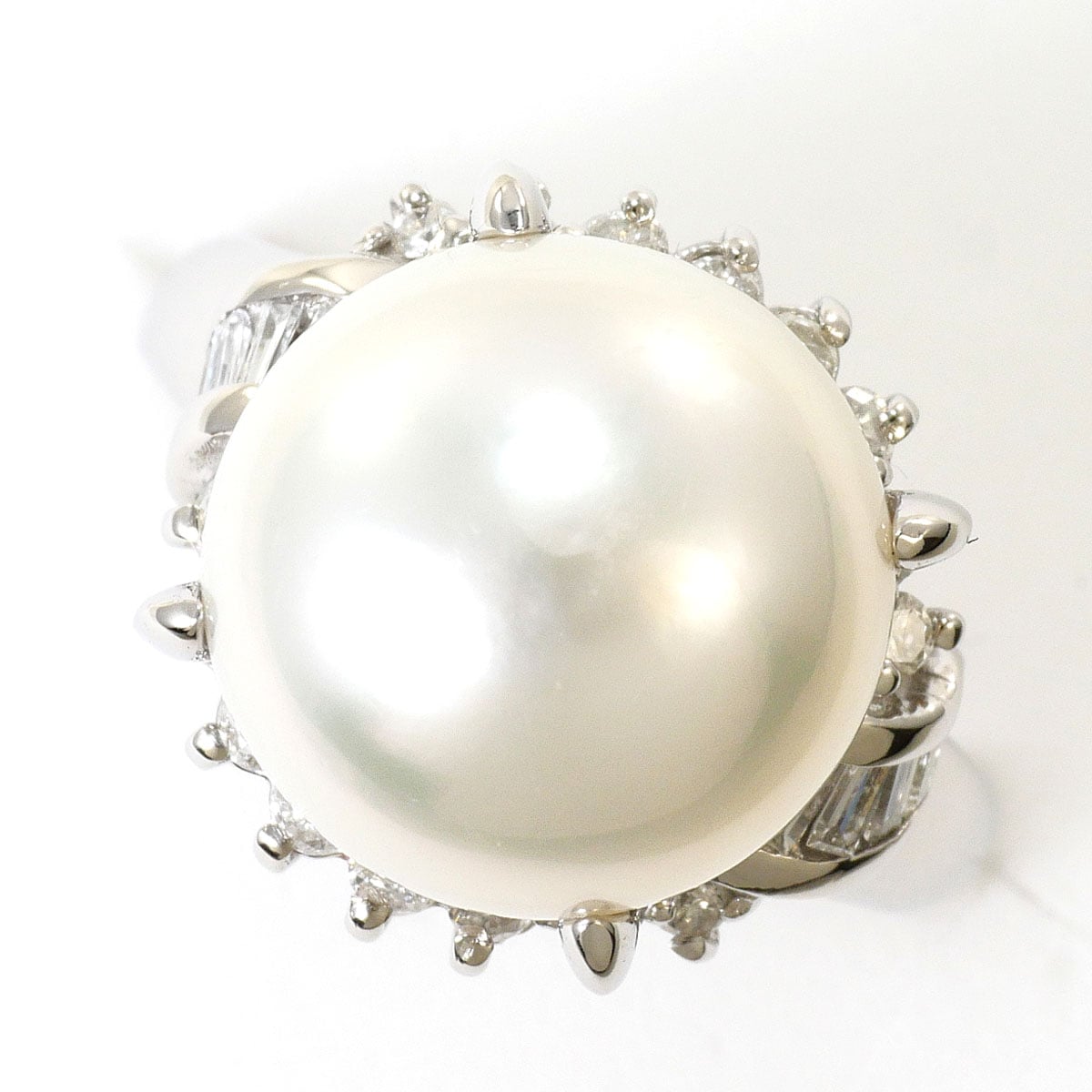 PT900 プラチナ リング・指輪 8号 南洋真珠 ダイヤモンド 0.43 ct カード鑑別書 総重量約9.9g 中古
