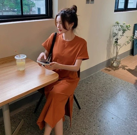 レディース ワンピース ルームウェア ロング 半袖 ラウンドネック ストレート Iライン 背中開き タック スリット サイドスリット バックコンシャス 大人可愛い シンプル カジュアル 上品 こなれ感