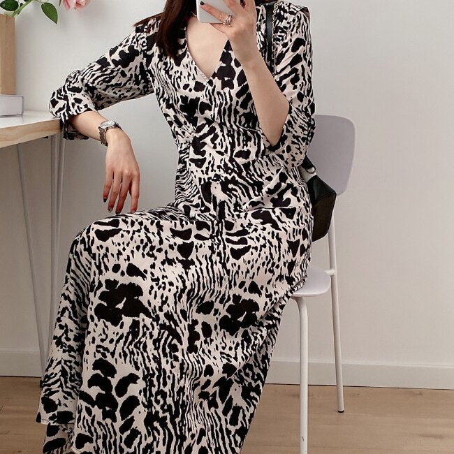 ワンピース 長袖 春 夏 春夏 きれいめ ロング aライン Aライン フレア ワンピドレス ロング丈 マキシ丈 Vネック 深 Vネック カシュクール スリム 細身 ストレート シフォン ハイウエスト