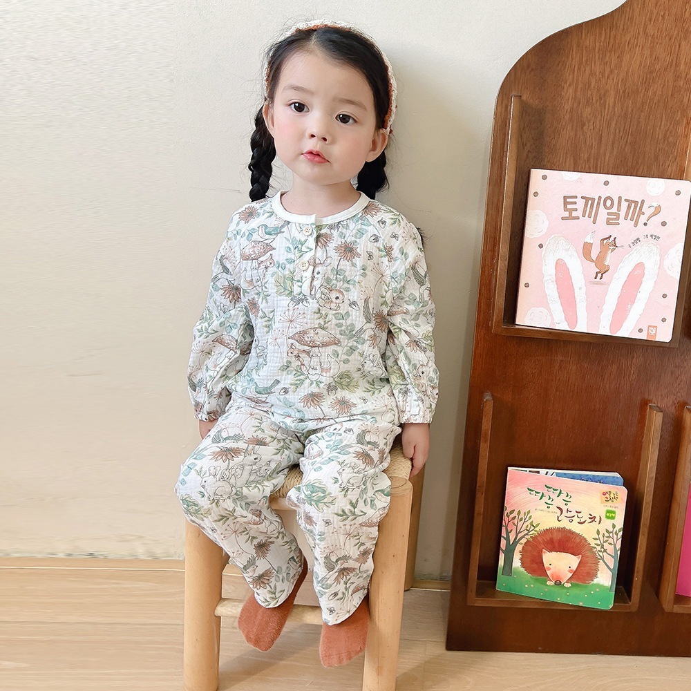 北欧の子供服 キッズパジャマ 花柄 綿 長袖 秋の子供服2点セット