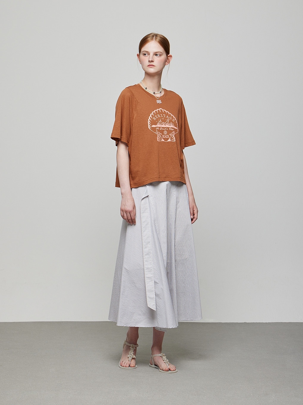 DEWL スリット ディテール ストライプ スカート