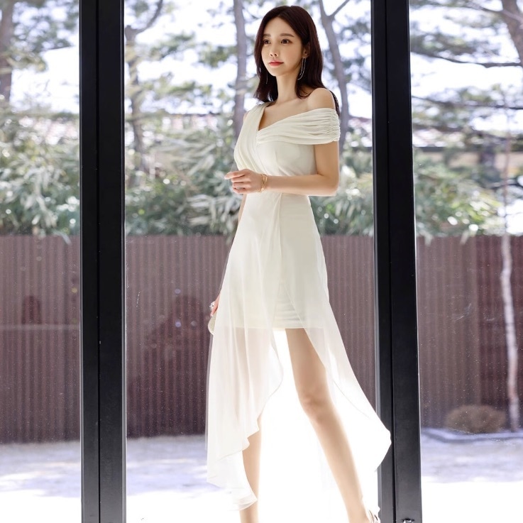 ワンピース ミニ丈 ショート ロング ロング丈 ノースリーブ スリム タイト 細身 透け感 シースルー 大人可愛い きれいめ 大人 上品 おしゃれ お洒落 大人女子 ラブリー キュート セクシー