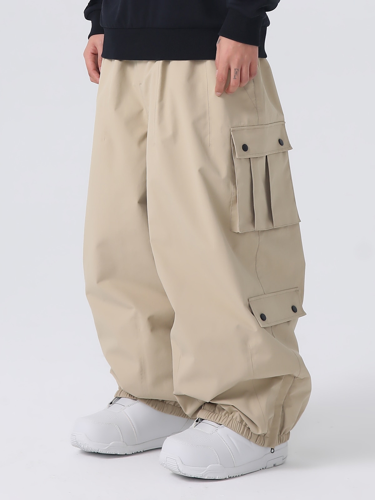 スノーボードウェア 2025 2026 4色 スノボパンツ 耐水圧20000 メンズ レディース ズボン 太い カーゴパンツ 撥水 おしゃれ 韓国風 スノボウェア スノーウェア スキーウェア