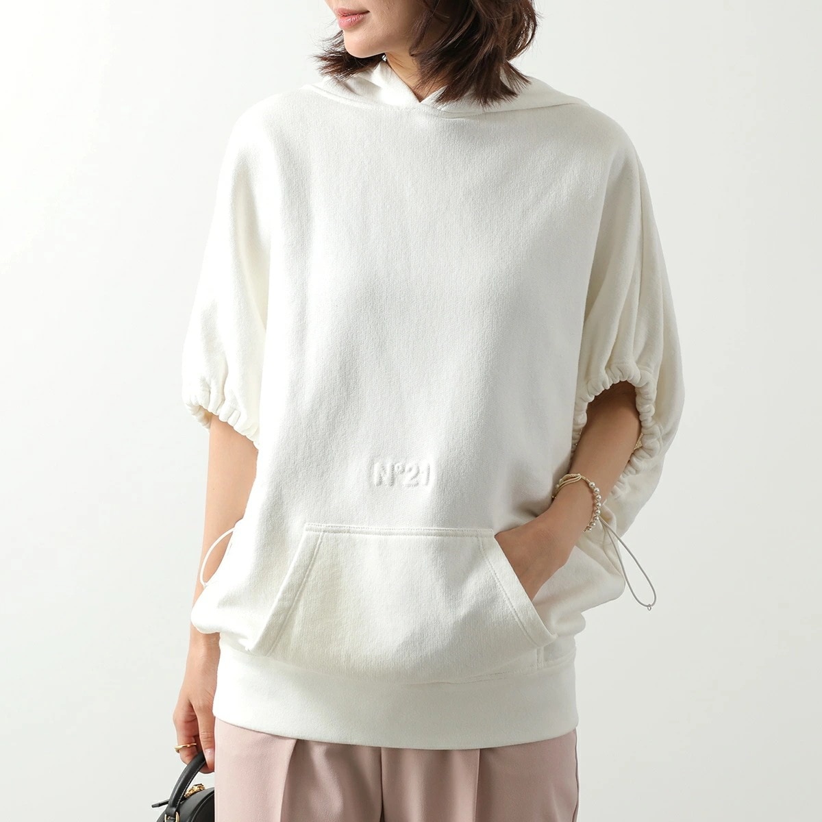 N21 ヌメロヴェントゥーノ パーカー E061 4089 レディース プルオーバー スウェット 半袖 ロゴ 1102 【ts】