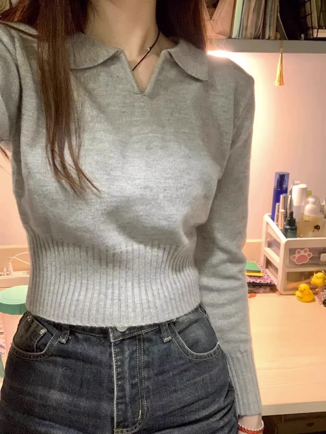 秋と冬の新しい女性の穏やかな風ソフトもち乳システム小さな人々底グレーニットジャンパージャンパーインナートップス