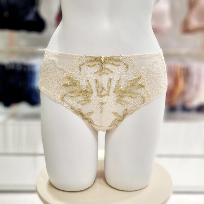 AK水原店 クチュール CCチュール刺繍ハムパンティー BP972AP