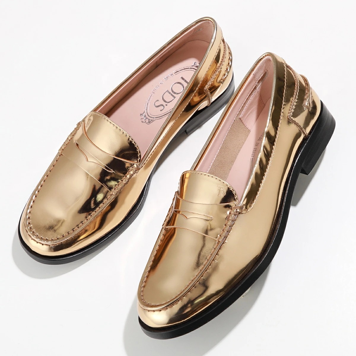 TODS トッズ ローファー XXW16C00013PL8 レディース メタリック レザー シューズ 靴 G204 35,164円