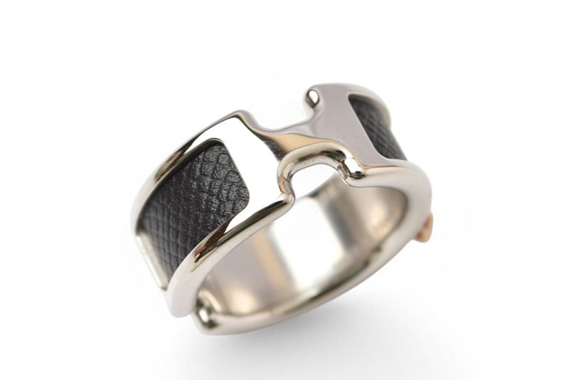 リング/指輪 オランプ レザー/メタル Mサイズ/約13号 ブラック/シルバー アクセサリー