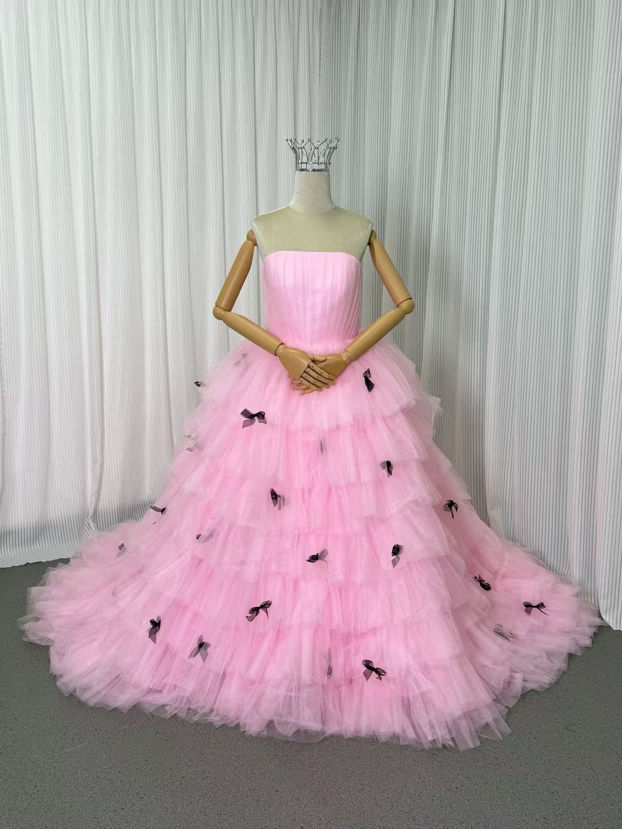 カラードレス ピンク ビスチェドレス プリンセスライン リボン 柔らかく重ねたチュールスカート 花嫁 前撮り